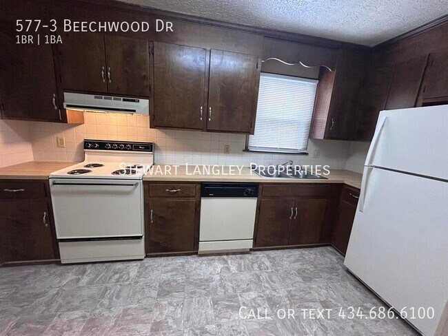 Photo - 577 Beechwood Dr