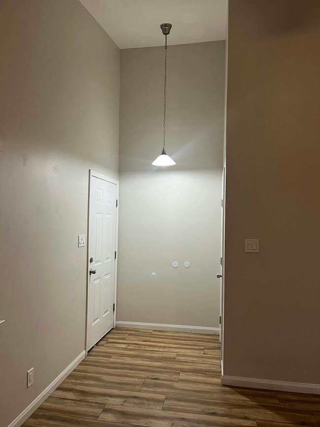 Photo - 1904 Hearthstone Dr