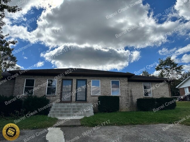 Building Photo - 520 Denmark Drive Unit 522