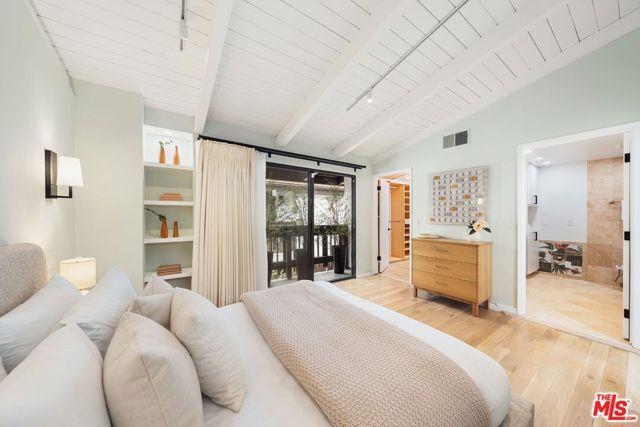 Building Photo - 831 14th St Unit 2