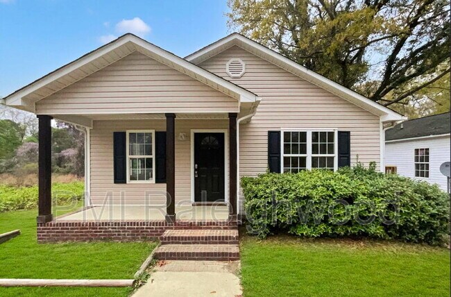 Building Photo - 414 Longfellow St