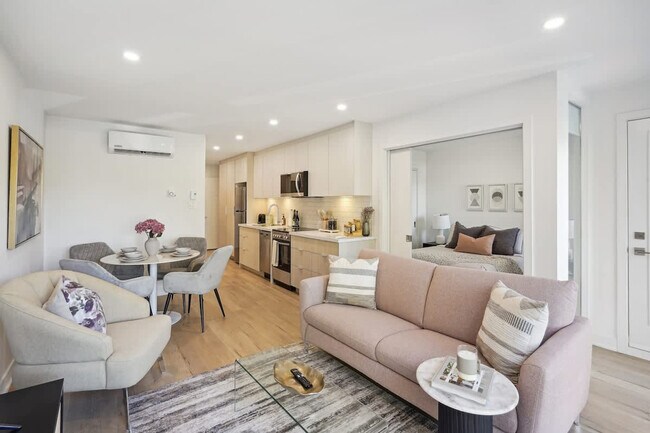 Photo - 2118 Rue Bercy Unit SI FL2-ID1543082P