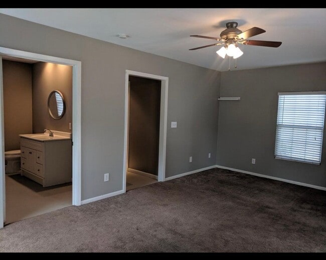 Photo - Charming and well-maintained home in the highly desirable Lakewood area of Dallas!
