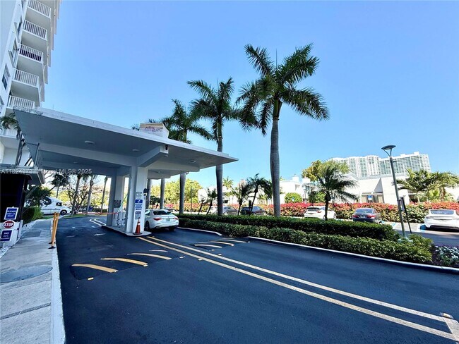 Photo - 2851 NE 183rd St Unit 1706E