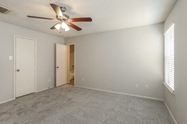 Photo - 19830 Bettencourt Ln