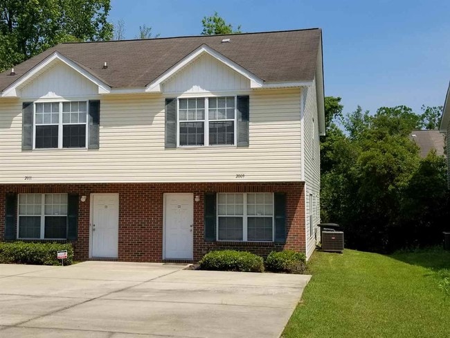 Photo - 2009 Fannie Dr
