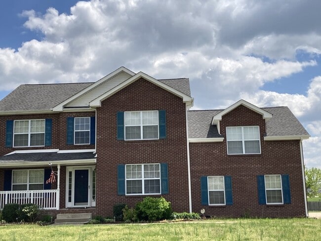 Building Photo - 2566 Leprechaun Ln