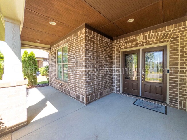 Photo - 633 Jenoa Dr