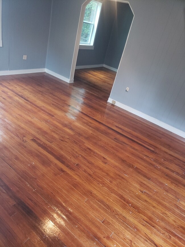 Photo - 2204 Sweet Briar Dr