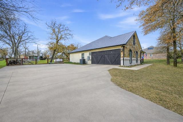 Building Photo - 156 Howard Newby Ln