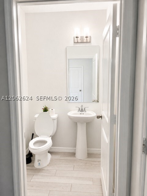 894 Trailside 894