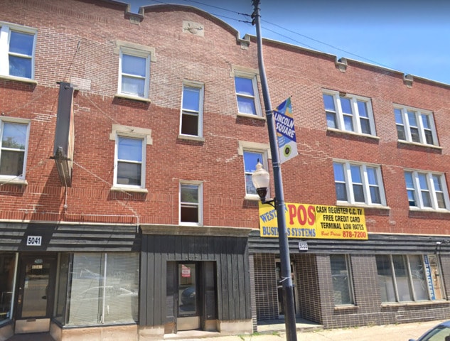 Building Photo - 5037 N Western Ave Unit 3S Rental