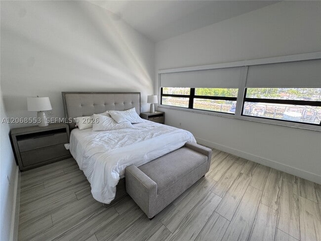 Photo - 350 Poinciana Island Dr Unit 1008