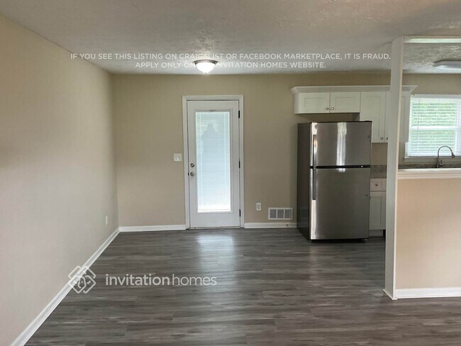 Photo - 4426 Bluebird Ln