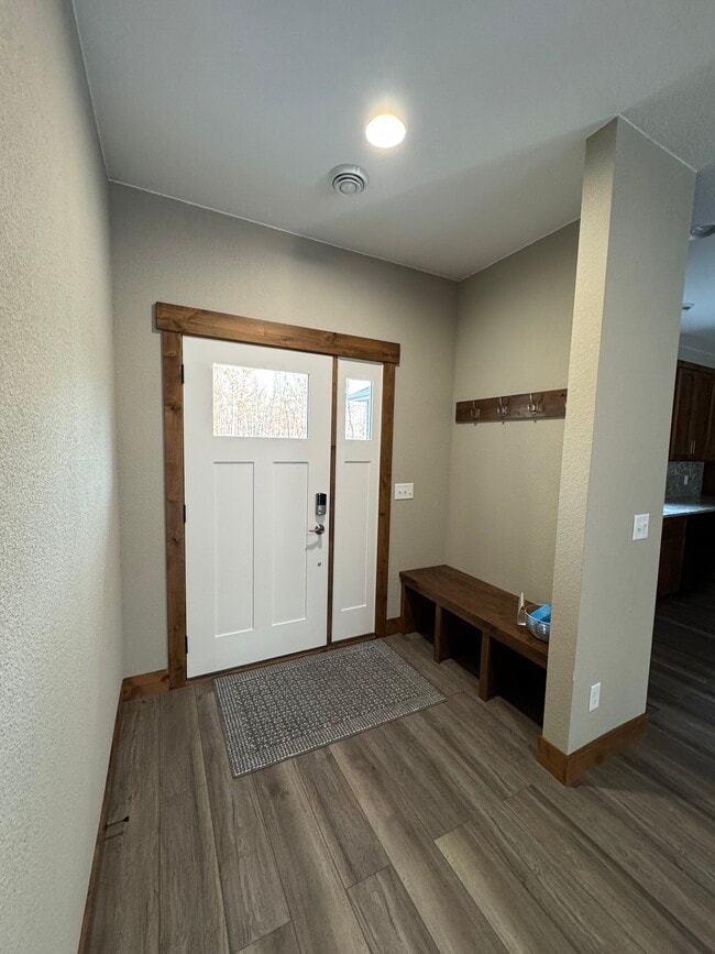 Photo - 11613 Forestview Dr House