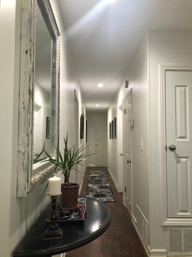 Photo - 6601 Farralone Ave