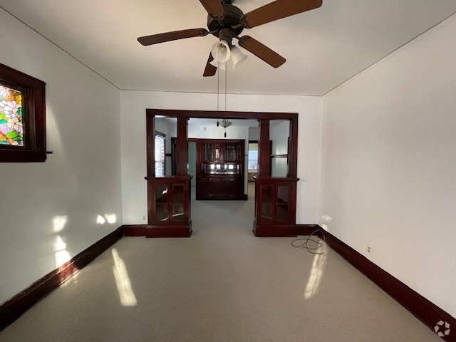 Building Photo - 2539 Quincy St NE Unit 2539 Rental