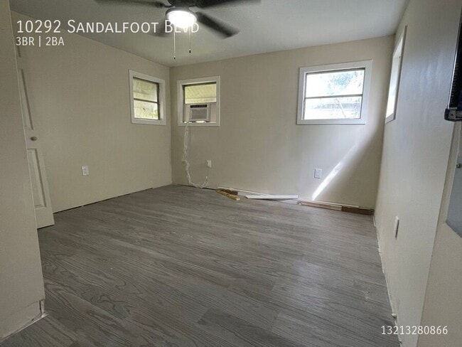 Photo - 10292 SW Sandalfoot Blvd