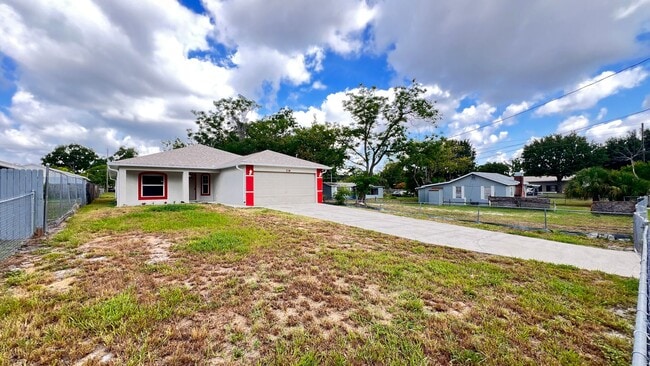 Charming 3-Bed, 2-Bath Home in Orlando - Charming 3-Bed, 2-Bath Home in Orlando