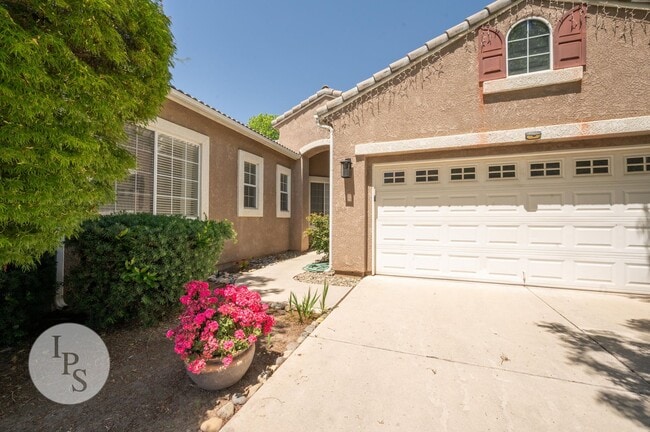 Photo - Charming 4BR/2BA Home in the Heart of Clovis Unified!