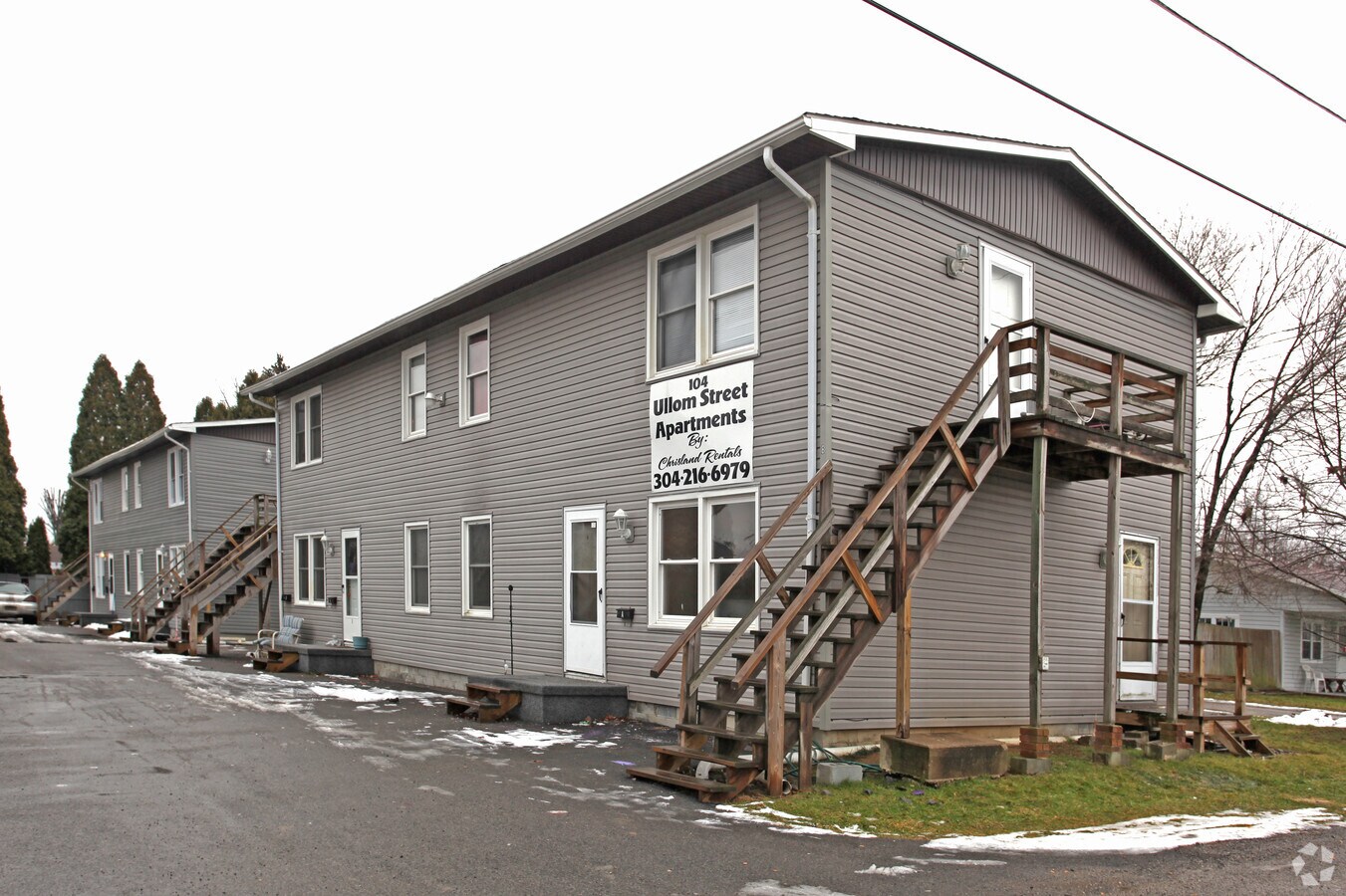 Photo - 104 Ullom St Apartments