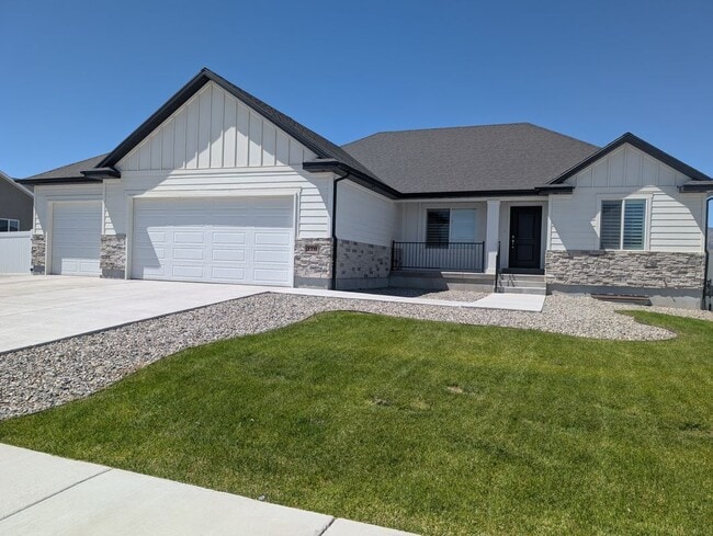 Building Photo - 176 S Jodi Ln Rental