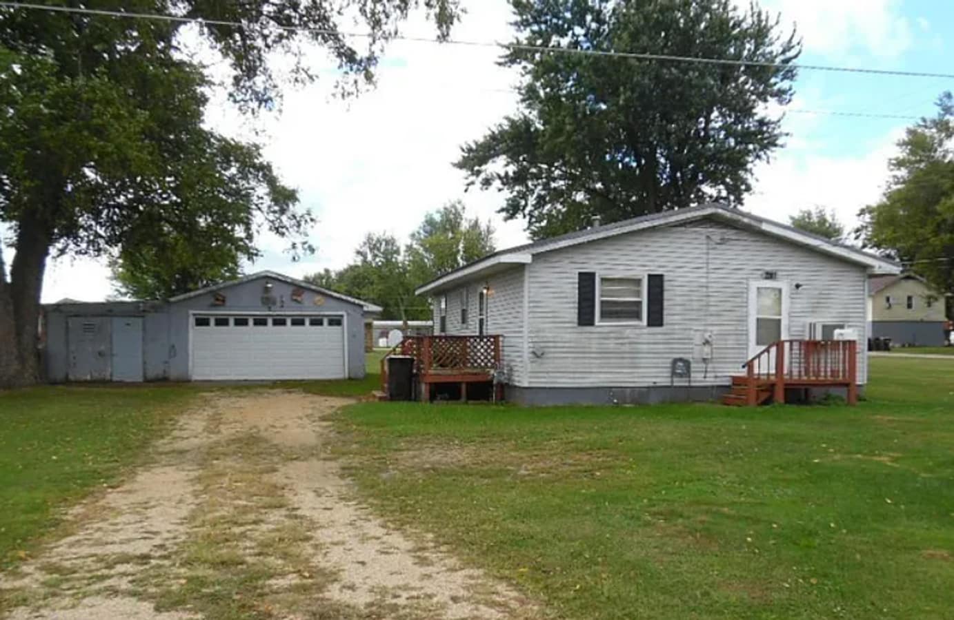 Spacious 2-Bedroom Home in Fulton! - Spacious 2-Bedroom Home in Fulton!