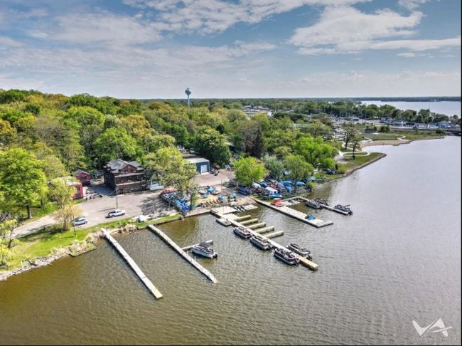 Photo - 115 Nippersink Blvd Unit 201