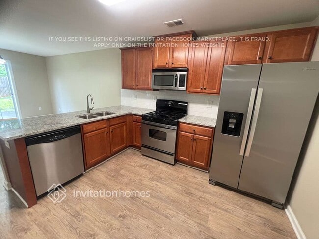 377 Highland Falls Dr