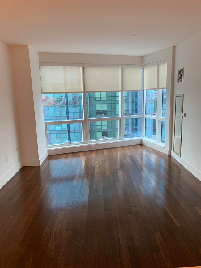 Photo - 77 Hudson St Unidad 3601