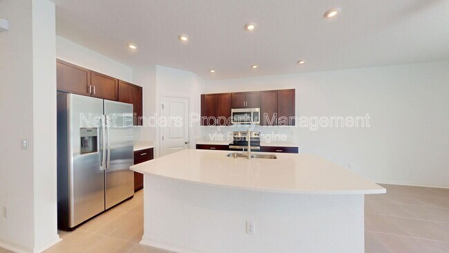 Photo - 358 Annies Pl