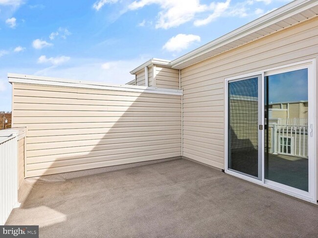 Photo - 9614 Weshire Dr