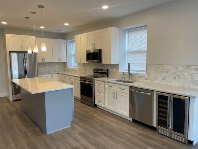 #3 Cocina enorme con isla - 50 E McMicken Ave