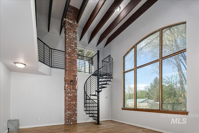 Building Photo - 2304 N Montana Ave Unit 6 Rental
