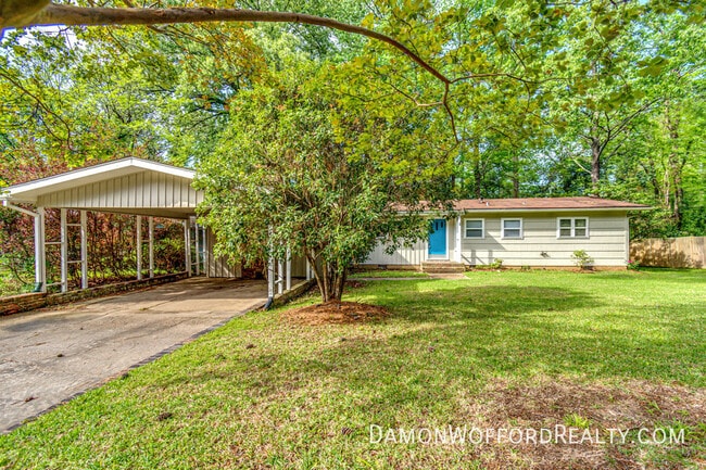 Photo - 1827 Parkridge Dr