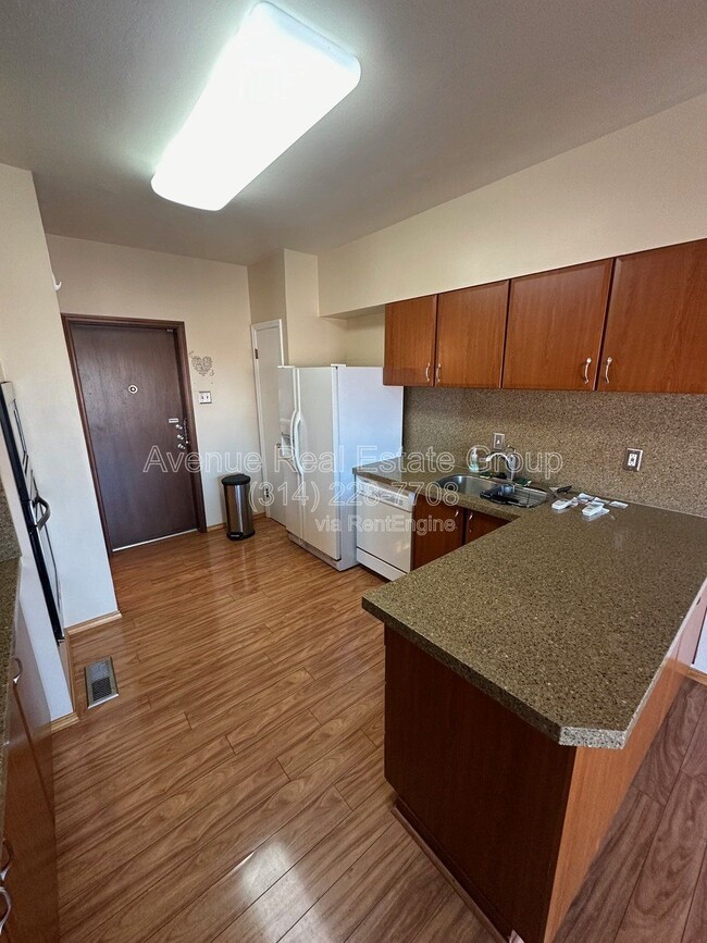 Photo - 10361 Corbeil Dr Unit Apt D