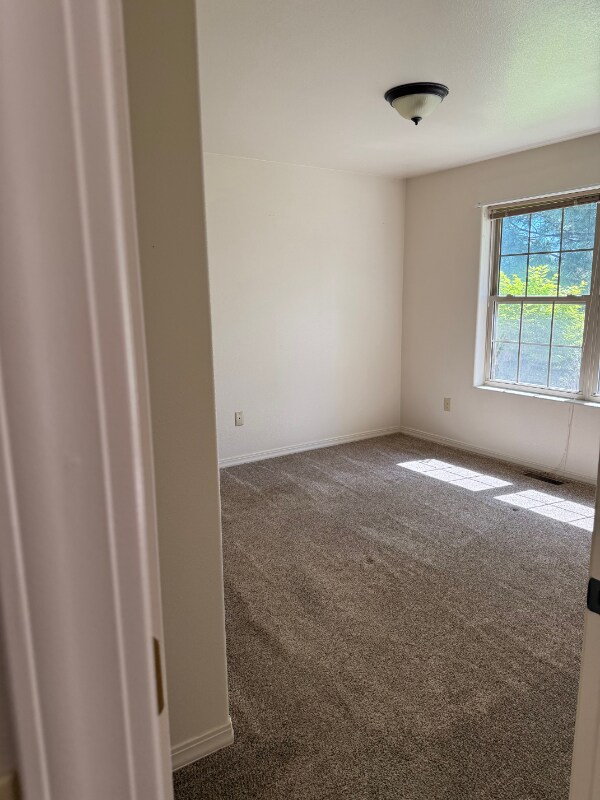 Photo - 3952 Houk Way