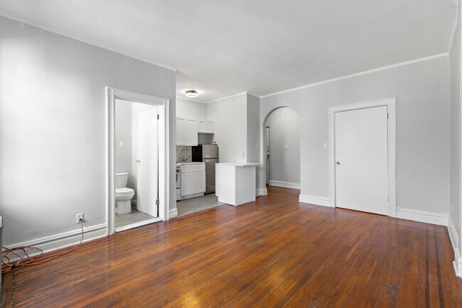 Photo - 821 Bergen Ave Unit B12