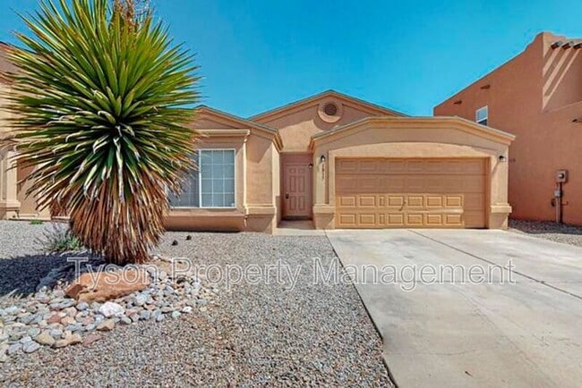 Building Photo - 1817 Sierra Norte Loop NE