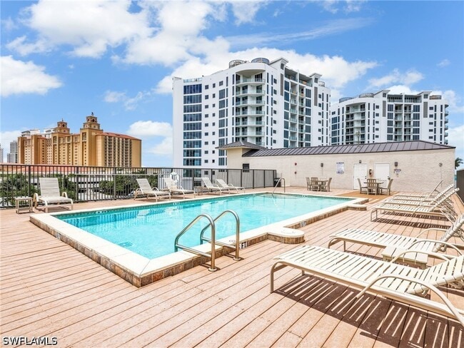 Building Photo - 260 Southbay Dr Unit 107