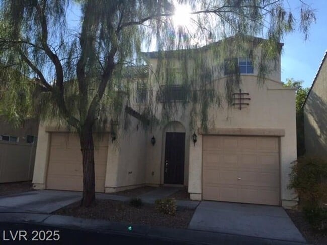 Building Photo - WONDERFUL 3 BEDROOM HOME AT END OF CUL-DE-...