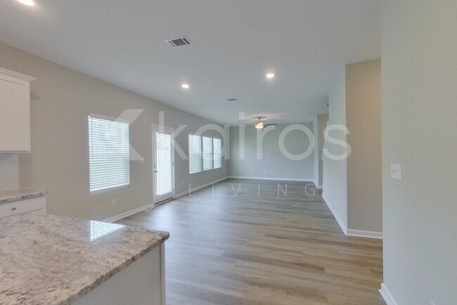 Photo - 7034 Foggy River Dr
