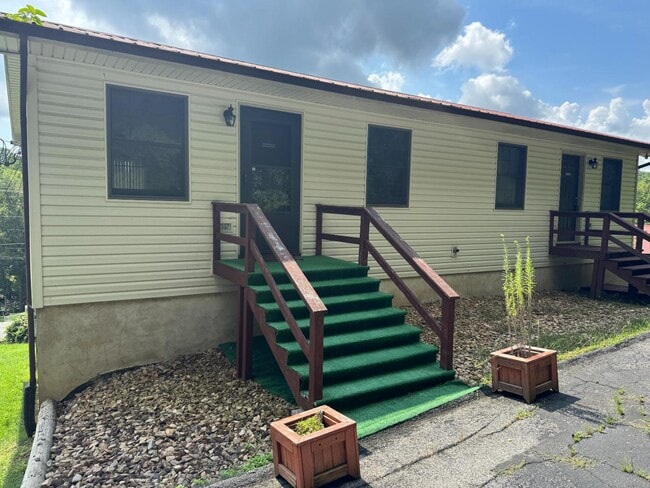Photo - 1138 Jackson Hollow Rd