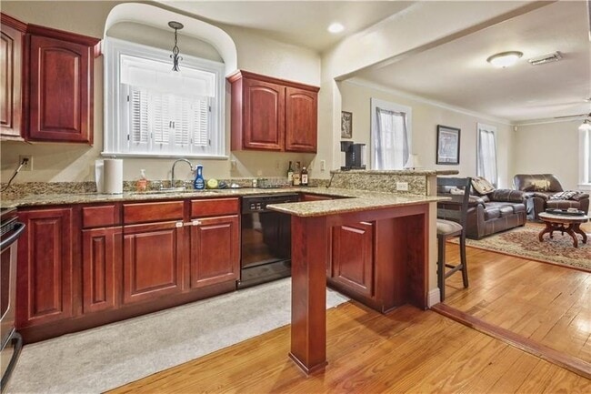 Photo - 508 N Labarre Rd Unidad B