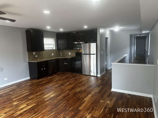 Photo - 6344 S Rhodes Ave Unit 3