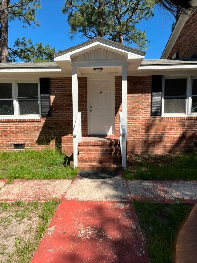 Photo - 610 37th Ave N