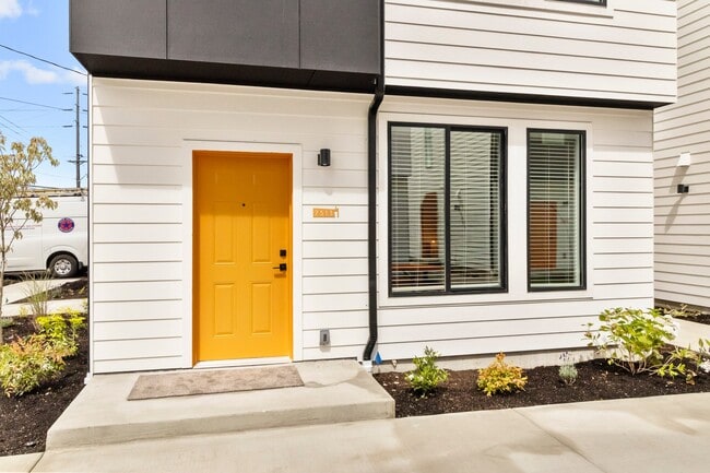 Photo - 7537 Grange St W Unit 7537