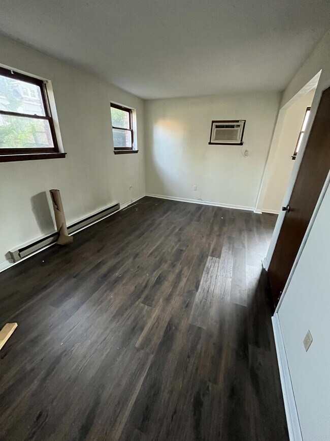 Photo - 600 State St Unit 3