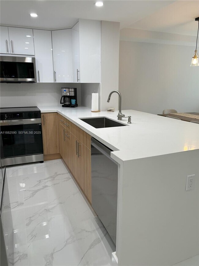 Photo - 5701 Collins Ave Unit 1203