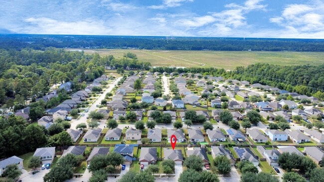 Building Photo - 5623 Straight Way